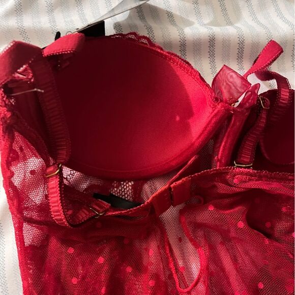 NWT Daisy Fuentes Red Babydoll Lace Lingerie Chemise Bra Small - Picture 4 of 7